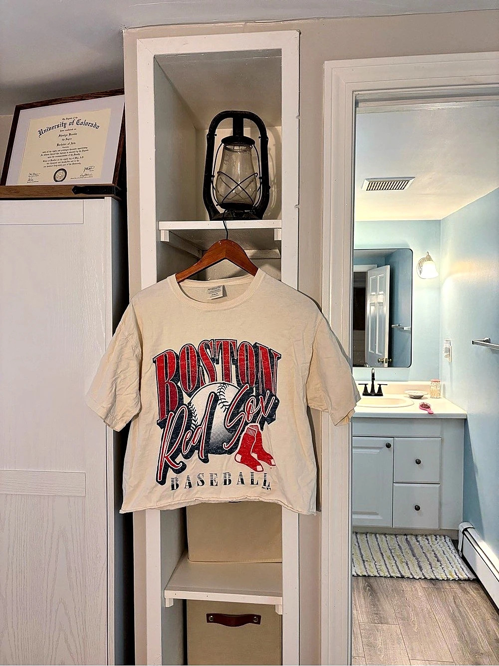 Comfort Wash Boston Red Sox MLB Distressed Graphic T-Shirt Medium